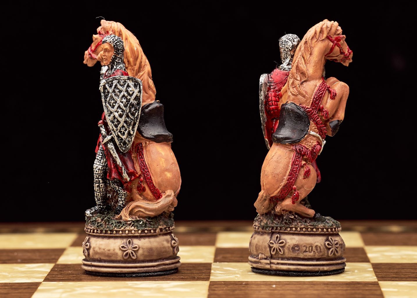 K-105-CAMELOT13